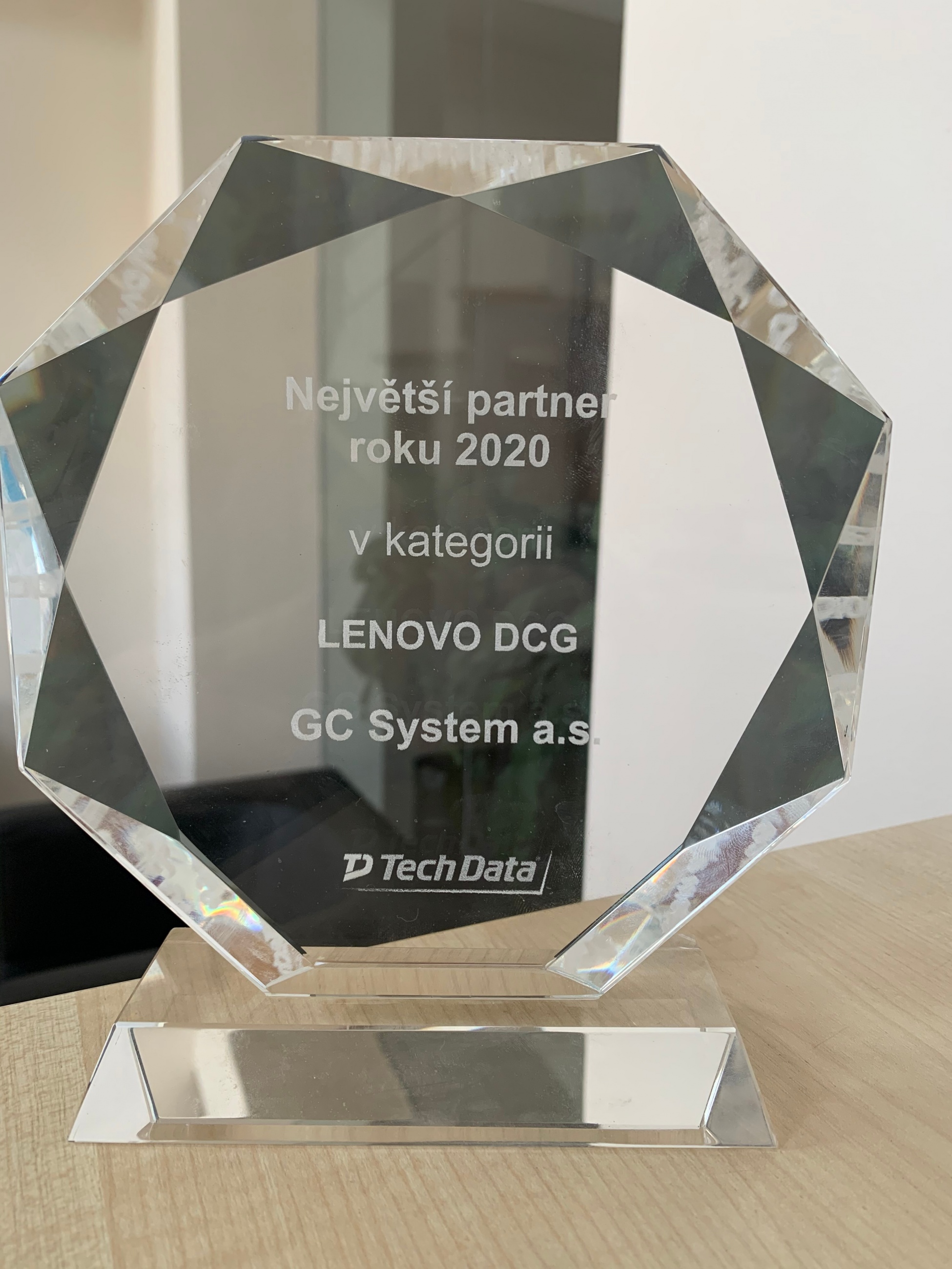 Lenovo partner 2020 Techdata